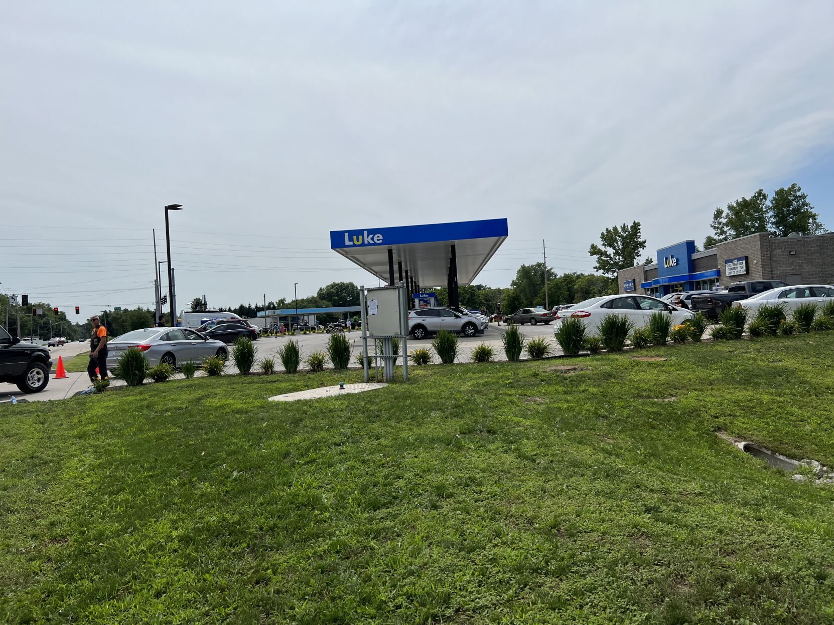 Luke Convenience Store and Gas Station